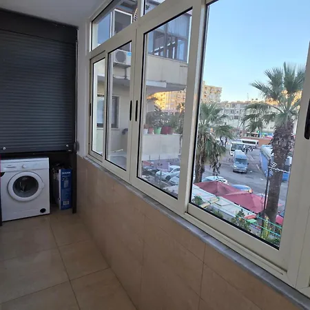 Premium * Durrës